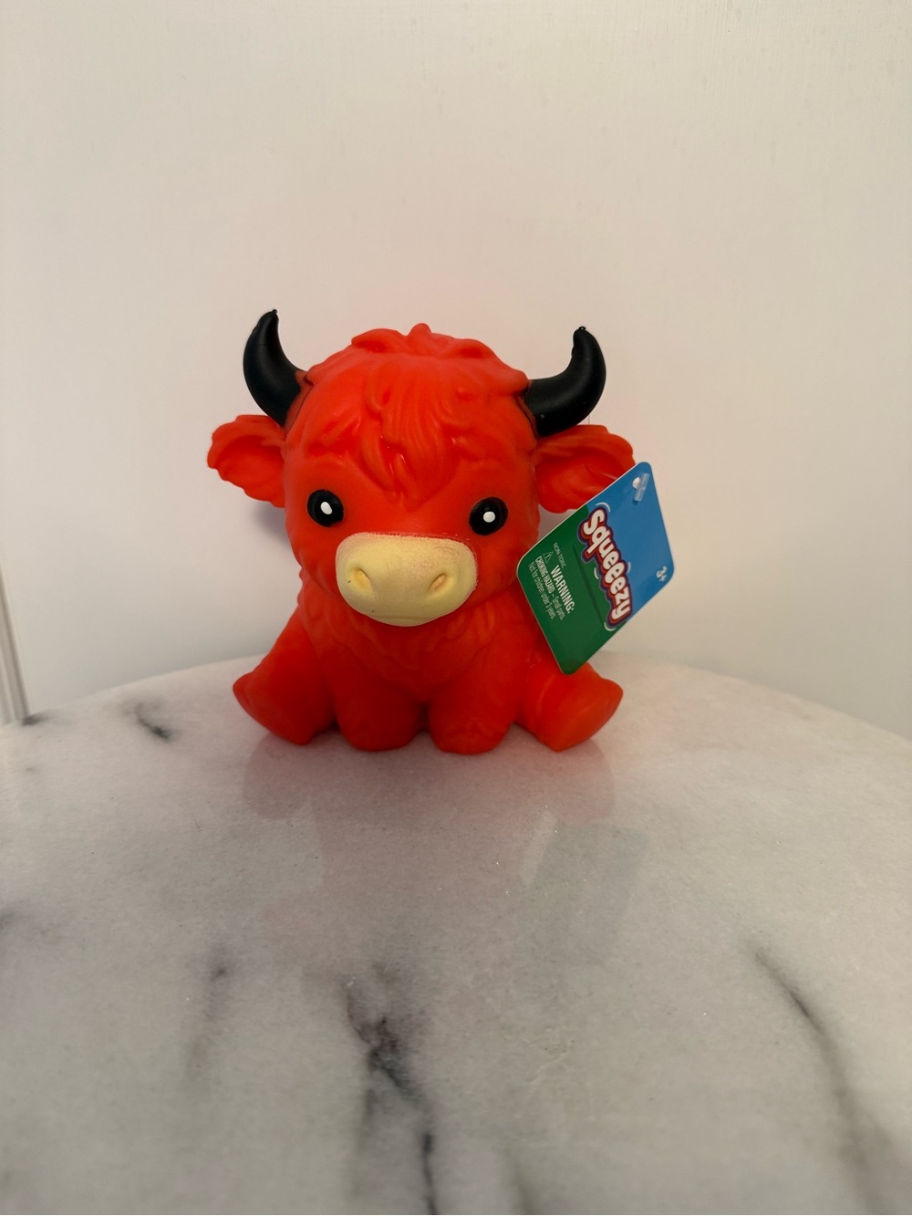 NWT Squeezee Red Highland Cow Squishy Sensory Fidget Toy